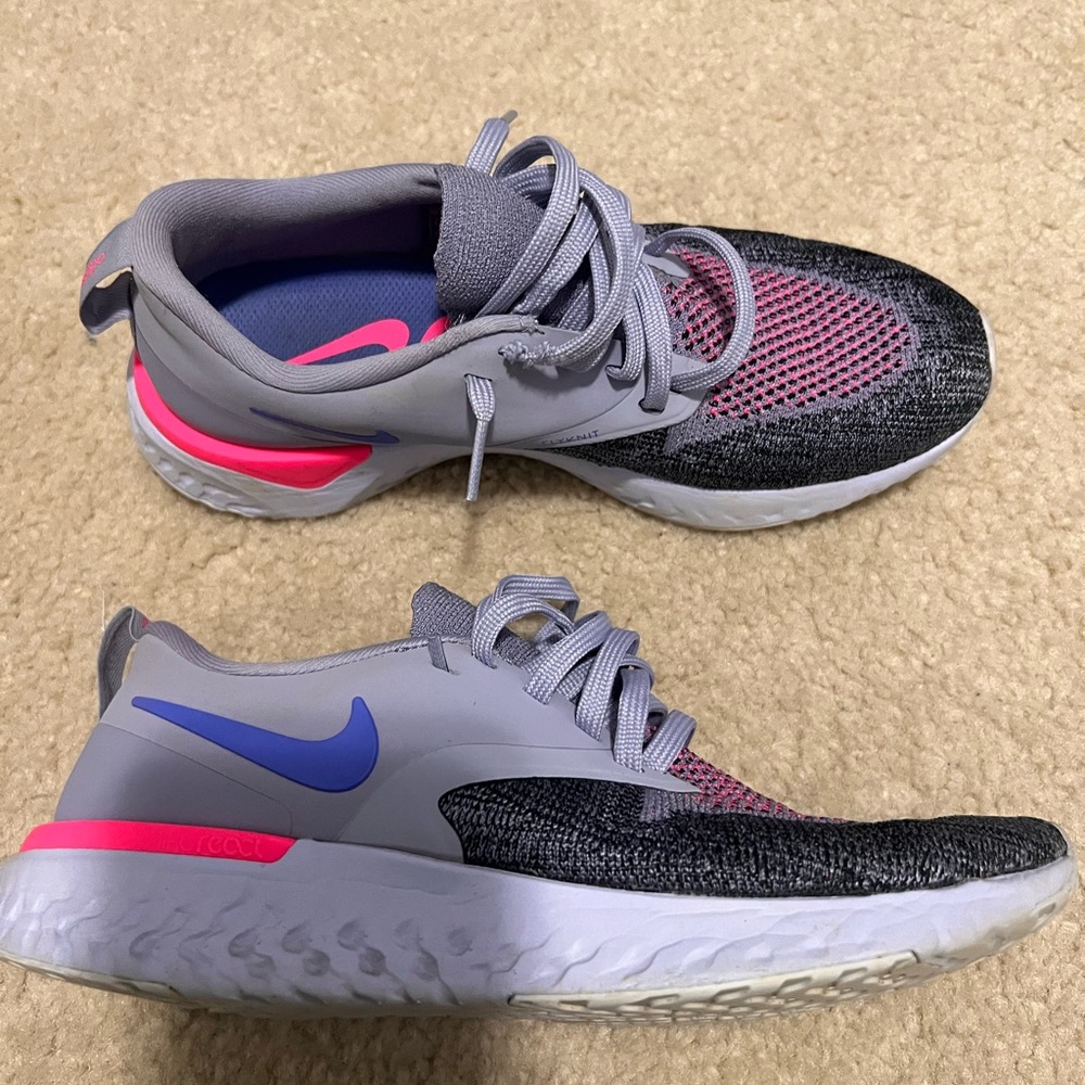 Nike Odyssey React